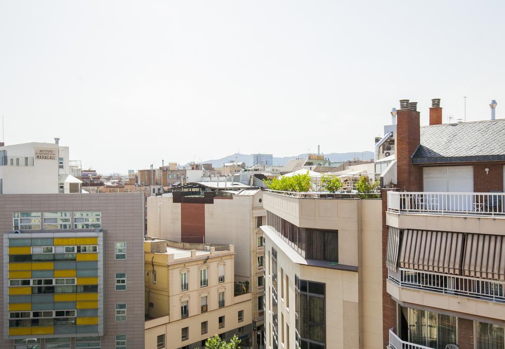 Barcelona Penthouse Private Terrace Sustainable Stay Keyless Access Apartment