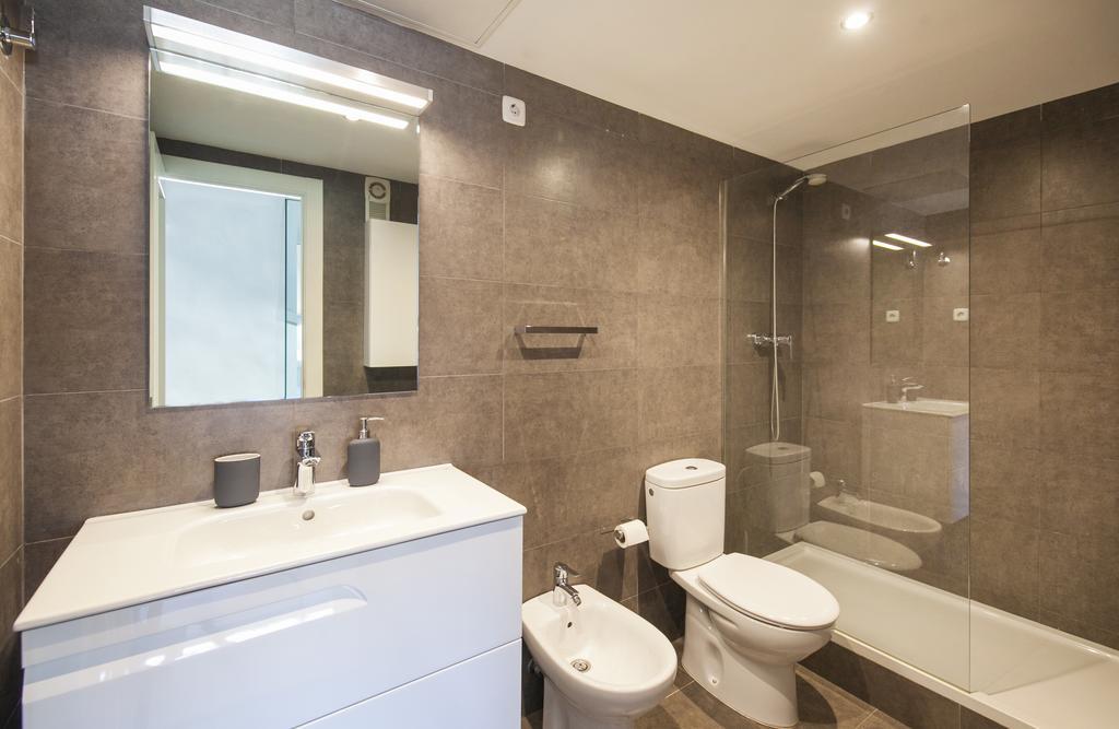 Apartment Barcelona Penthouse Private Terrace Sustainable Stay Keyless Access